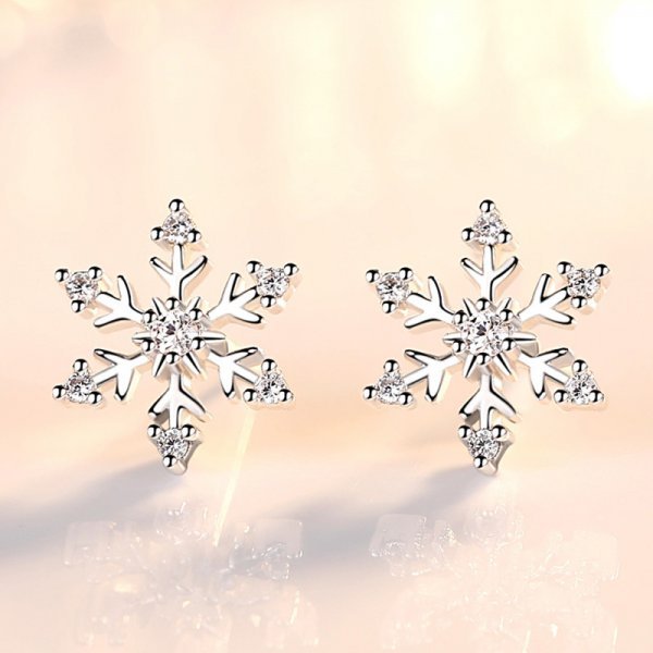 Christmas Snowflake Stud Earrings